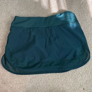 Lululemon Skirt Green Mesh Size 2
